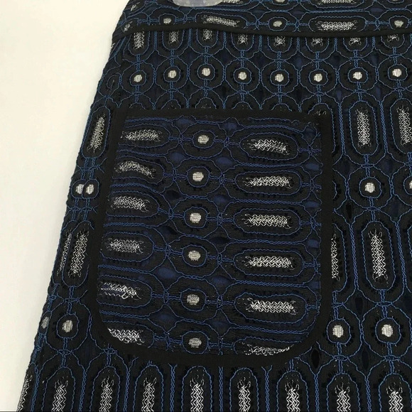 Ann Taylor Loft Geo Circuit Lace Pocket Retro Mini Skirt - Picture 2 of 6